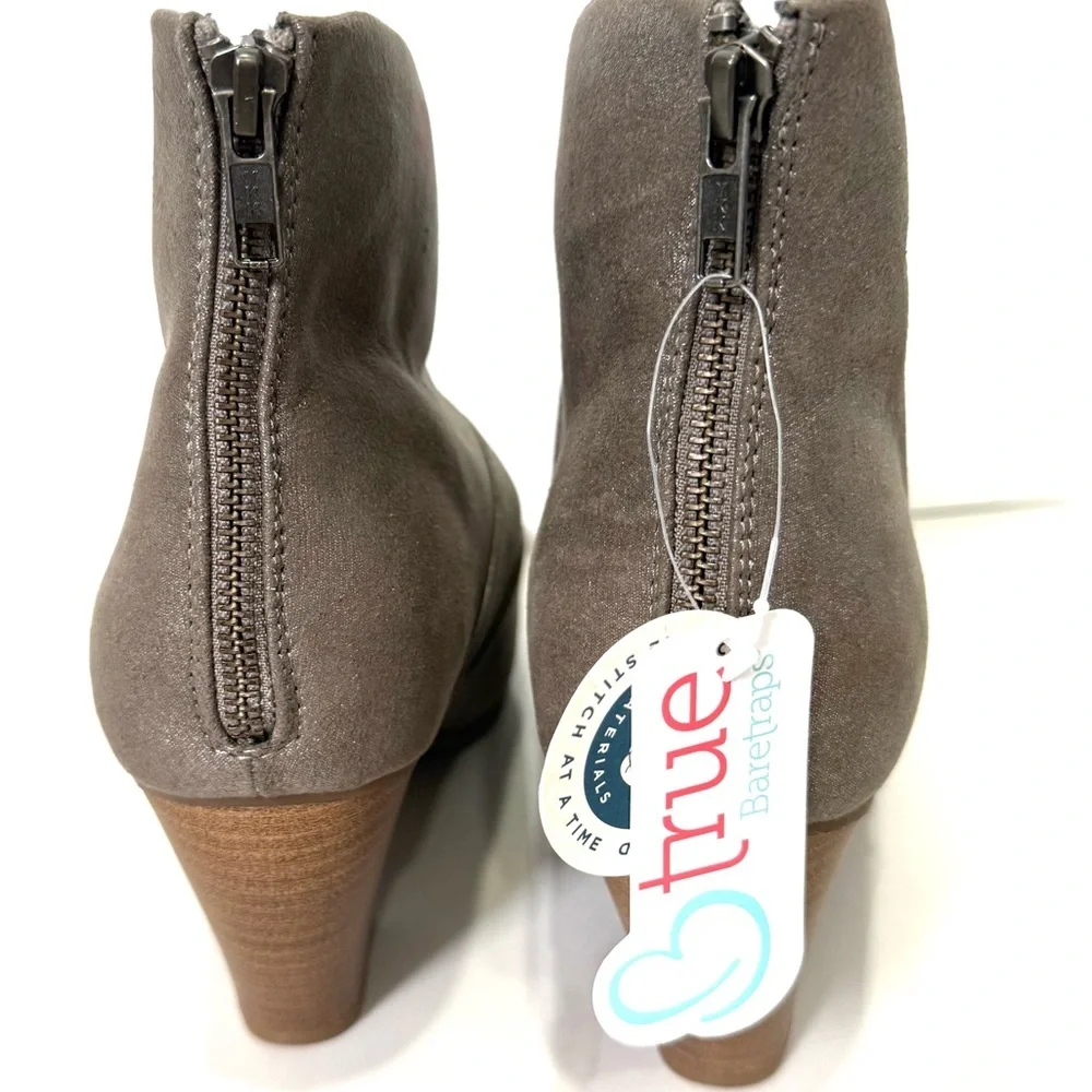 BareTraps Shimmering  Liberty Heeled‎ Gray Ankle Booties 11M